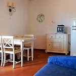White مورتا ماريا