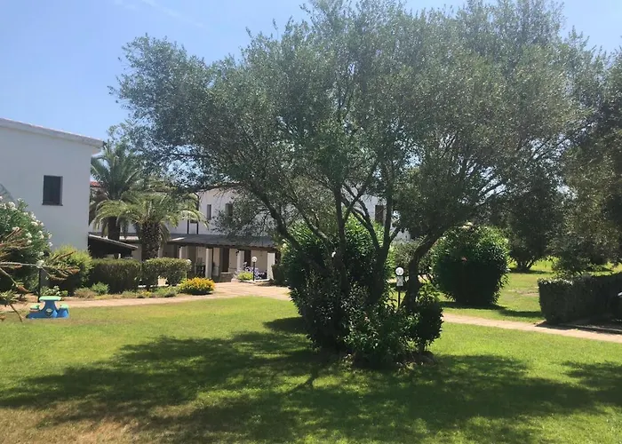 White 4* Murta Maria