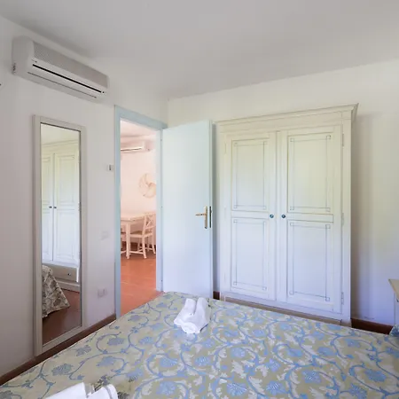 White Aparthotel 4*