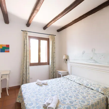 White Murta Maria
