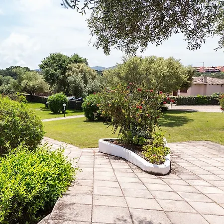 White 3* Murta Maria