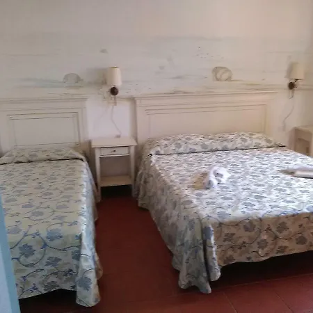 Aparthotel White 3*