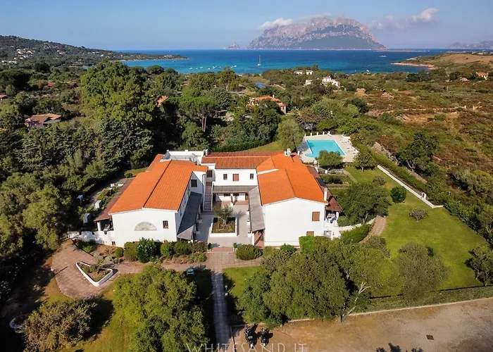 White 4* Murta Maria